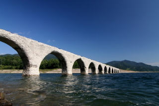 タウシュベツ橋