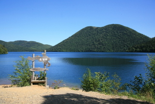 夏の然別湖